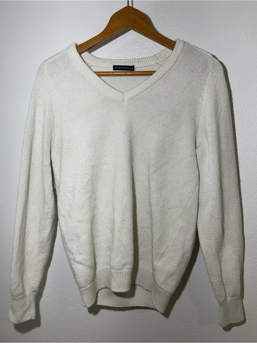 Classic V-Neck Brandy Melville Sweater in Off-White